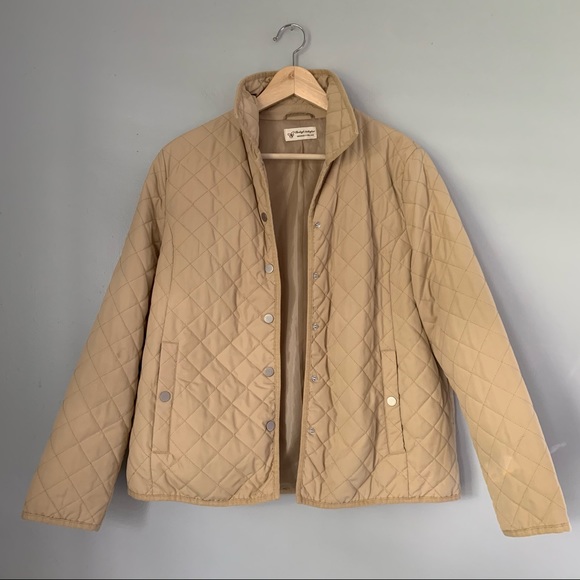 Clodagh Callaghan Quilted Snap Up Winter Jacket - Picture 2 of 16